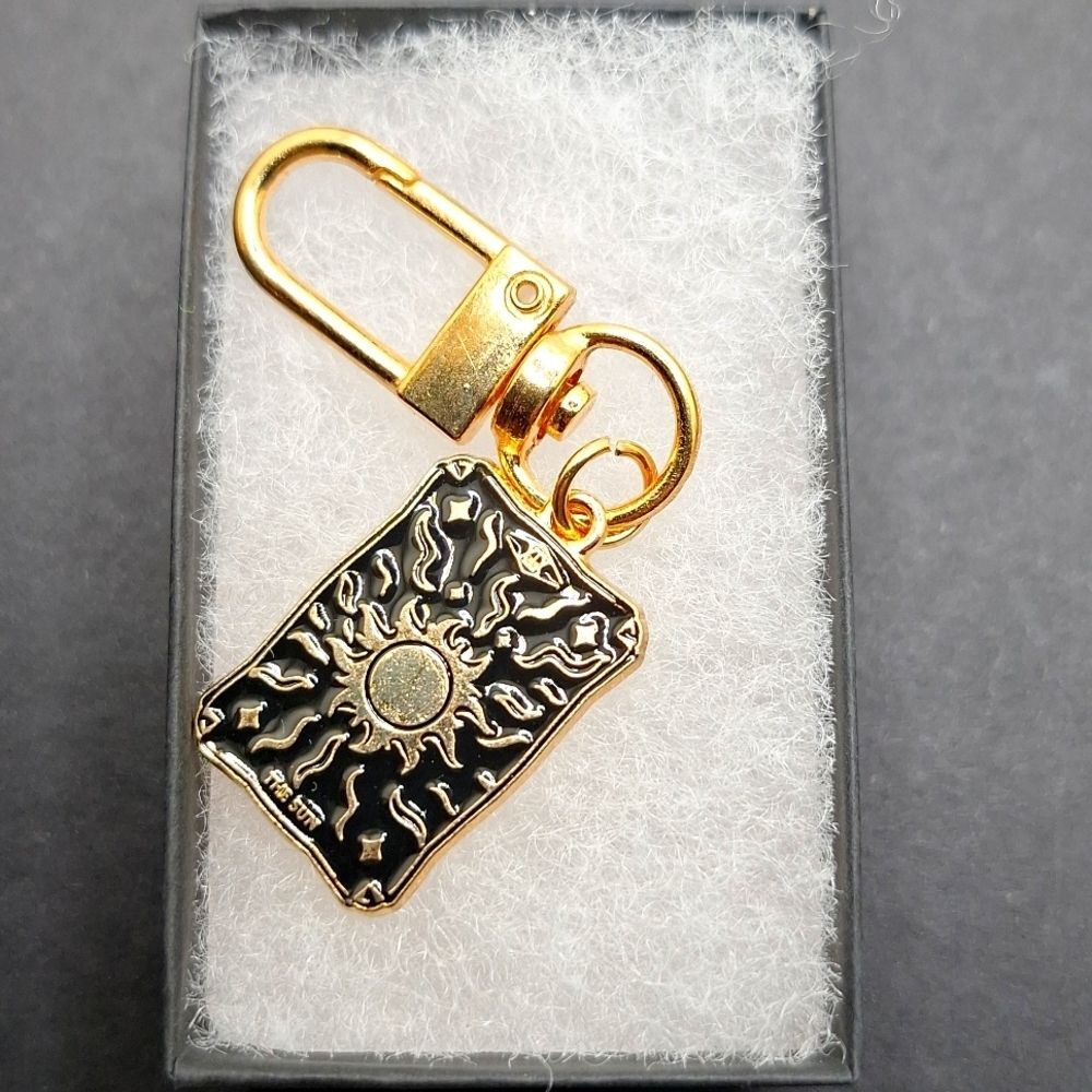 THE SUN tarot card keychain bag charm